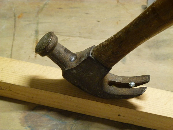 hammer used to pull screw
